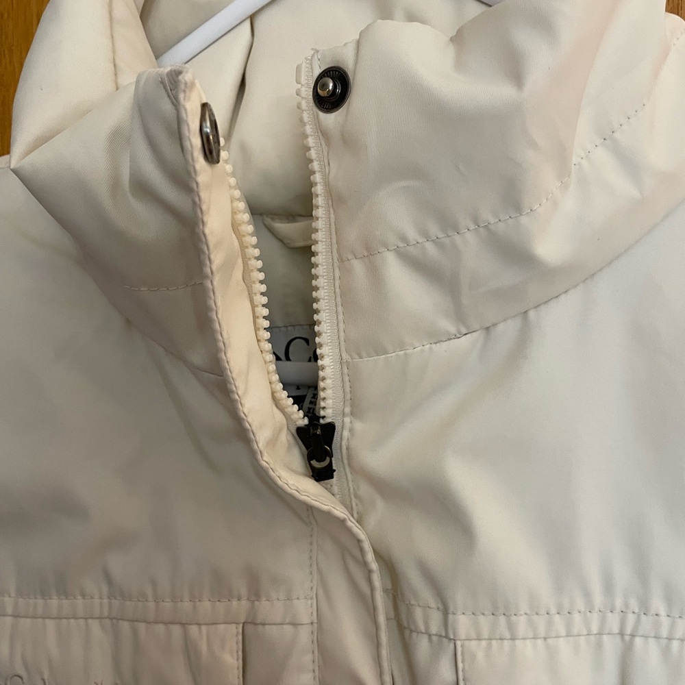 Columbia Sportwear Women's White Puffer Vest Women's XL - Picture 6 of 15